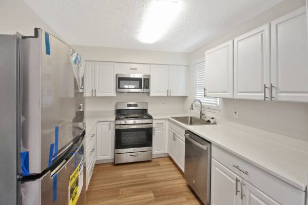 $2,800 / 3br - 1280ft2 - $2,800 / 3br / 2Bath - 1280ft -  in Bayridge (Single Family Home) (Gaithersburg)63896509001219124