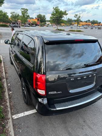 2017 Dodge Grand Caravan GT - $6,500 (Atlanta)63620170299011124
