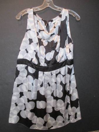 CAbi Champagne Bubbles Black/White Sleeveless Tunic Blouse MEDIUM 1