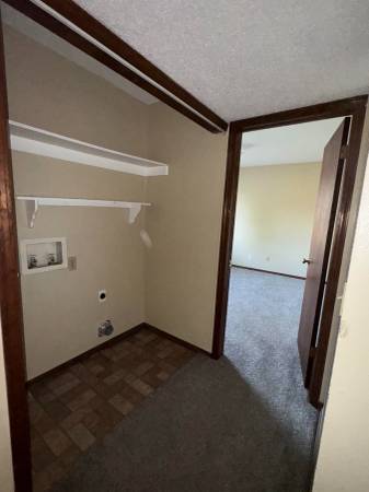$1,145 / 2br - 874ft2 - RENT SPECIALS AT PARKWOOD DUPLEXES!!CALL FOR DETAILS!!63670502749315124
