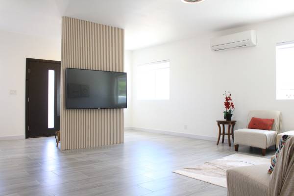 $6,800 / 5br - 3600ft2 - Desirable 5 bedrooms/4 bathrooms & garage in quiet beighborhood (Hawaii Kai)63686691903619122