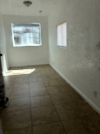 $1,950 / 2br - $1950/1950  2 Dormitorios 1 baño + habitación adicional (Modesto)63970305599235122