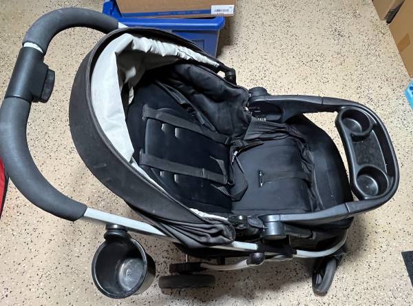 Baby/Infant Stroller 1
