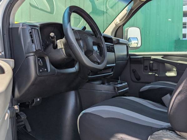2005 Chevrolet Express 2500 Chevy - Photo 14