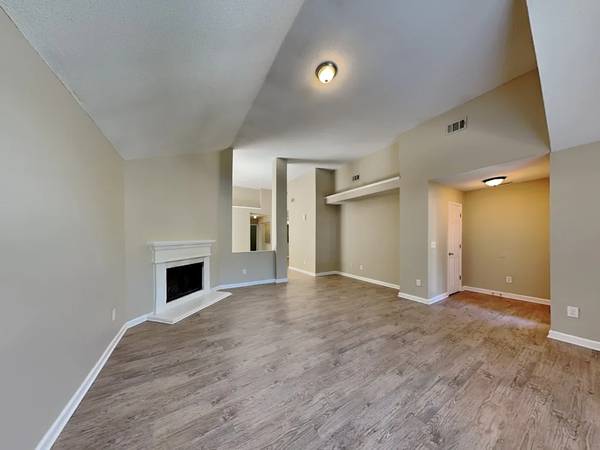 $1,035 / 3br - 1770ft2 - Superb Lovely House for rent (Decatur, GA)63963857883394121