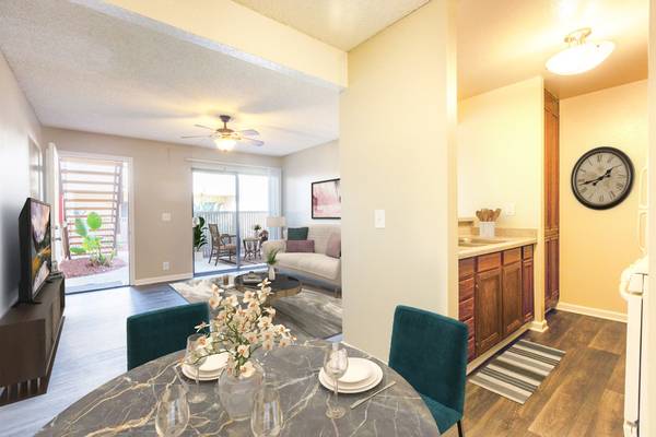 $2,075 / 1br - 615ft2 - Quaint Complex in Convenient Location63668271163651124