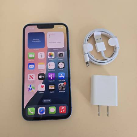 Apple iPhone 13 Blue  - UNLOCKED - Like New 1