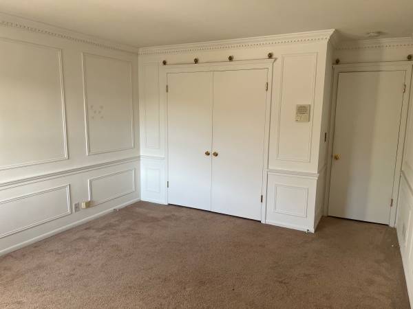 $1,400 / 2br - House to share in Oak Brook, 2 Bedroom suite with private bath (Oak Brook  I88 & Midwest Rd)63898599905027121