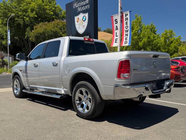 2018 RAM 1500 Laramie 4x4 - Photo 6