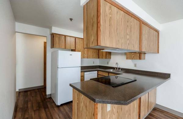 $1,499 / 2br - 986ft2 - Dishwasher, Private Patio, In-Home Washer & Dryer Included (North Central Gresham)64038884372737120