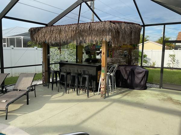 $568,000 / 4br - Fully Furnished House for sale (Cape Coral, FL)64212270013443124