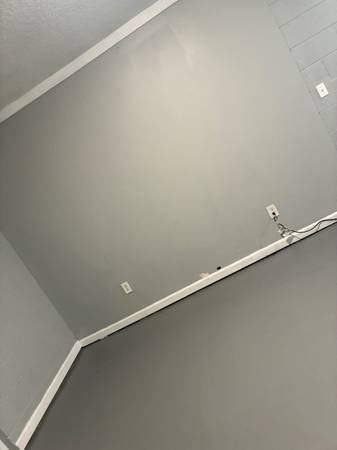$850 / 1br - Basement apartment (Calhoun)63661598107649124