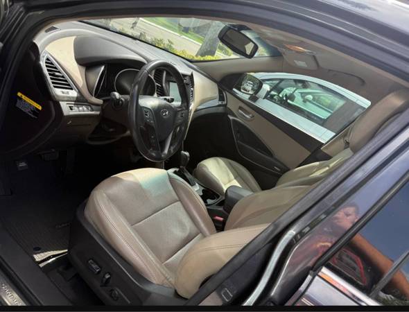 !!!! 2017 hyundai santa fe !!!!!!!!!!!! - $10,000 (Miami garden)63485844246017124