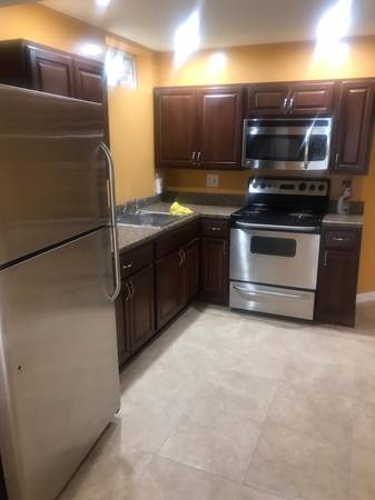 $750 / 1br - Habitación en alquiler (Bowie)63611881575681121