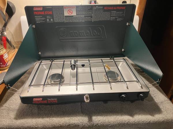 Coleman Double Burner Stove 1