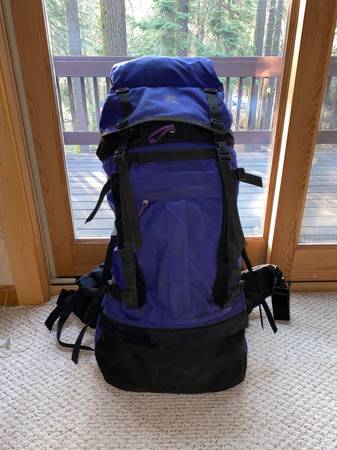 Caribou backpack - large capacity 1