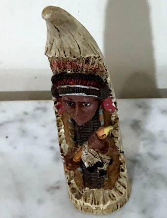 UNIQUE VINTAGE CARVED STATUE IN SHAPE OF INDIAN FIGURE - POLYCHROMED - $30 (Upper East Side)63471466609923121