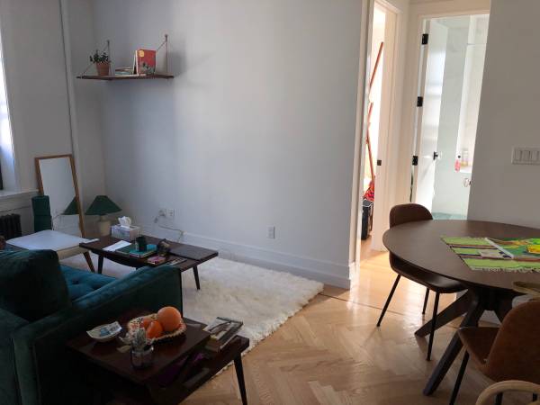 $3,450 / 2br - 750ft2 - 750 Sq Ft 2 Br Apartment (Astoria)63827205105539121
