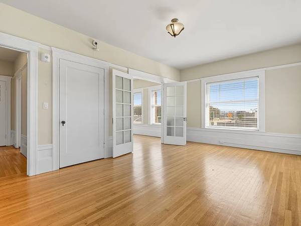 $1,985 / 2br - 2 Bed / 2 Bath Apartment Available Now! (Lower Pacific Heights)63869455122561122