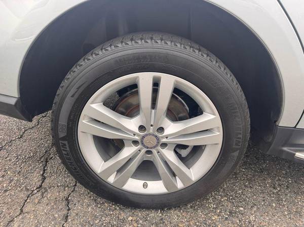 2015 Mercedes-Benz Clase M ML 350 4MATIC - $13,995 (+ Sports Cars International)63497543856641124