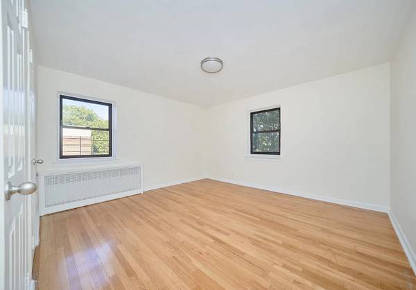 $1,700 / 2br - Renovated 2BR in Historic Brownstone (11216)63698553220227120