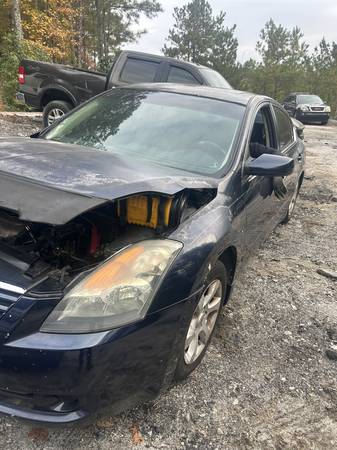 2009 Nissan Altima 1