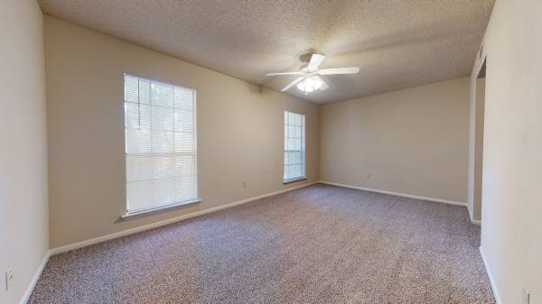 $1,695 / 3br - 1600ft2 - 3 Bed Townhome Available NOW! Act Fast! (Metairie)63903421668739124