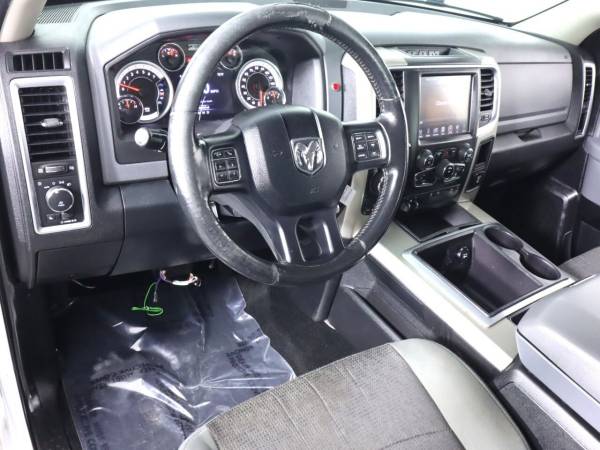 2015 RAM 1500 Outdoorsman - Photo 9