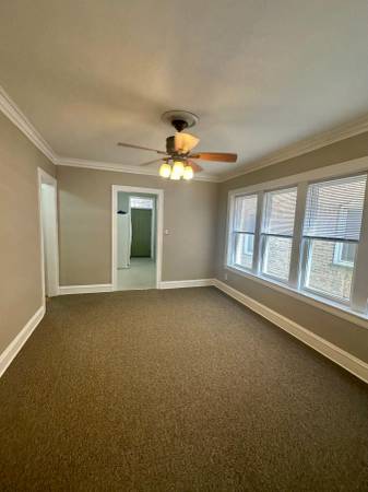 $2,150 / 3br - 1147ft2 - West Rogers Park 3BR Beauty (West Rogers Park / West Ridge)64041642827138124
