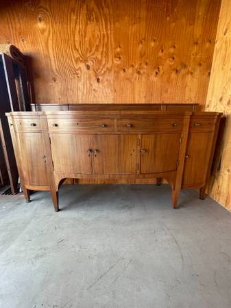Antique Edwardian Era Mahogany Bow Front Sideboard with Inlay 1