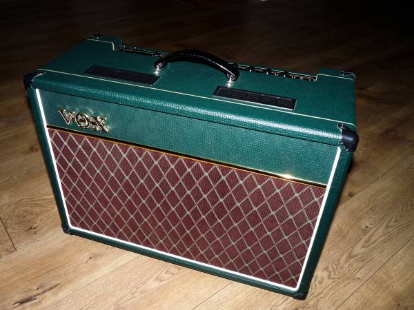 VOX AC15 modified by Xenrelic Amplification 1
