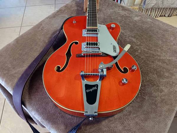 2017 Gretsch Electromatic G5420T Korean “Golden Era” with OEM Case 1