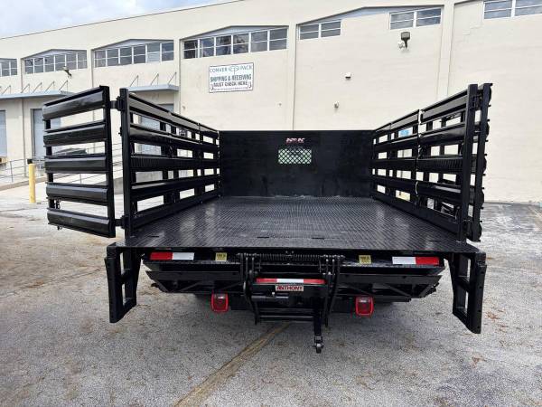 2016 Chevrolet SILVERADO 3500HD DRW - Photo 10