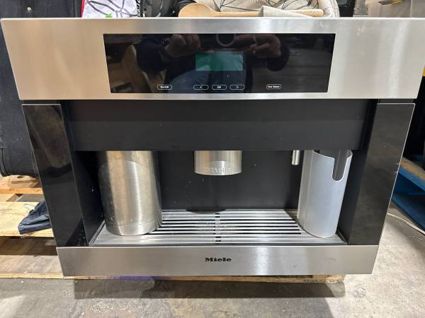Miele CVA coffee maker machine fully automatic built in counter depth 1