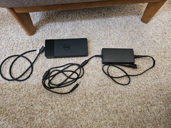 Dell WD19TB Docking Station 1