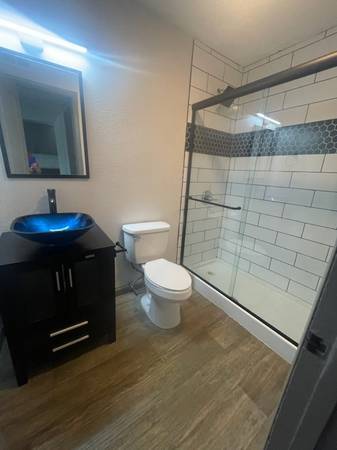 $1,299 / 2br - 800ft2 - Limited Time... *$99 Move-In + 1 Month FREE! (East Nashville)63904700074627122