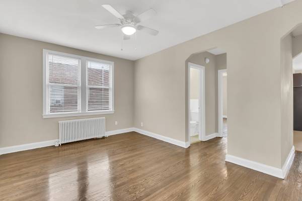 $1,625 / 1 hab - 900 pies² - Servicios incluidos, cocinas actualizadas, refrigerador (315 Franklin St NE, Washington, DC)63822292397443122