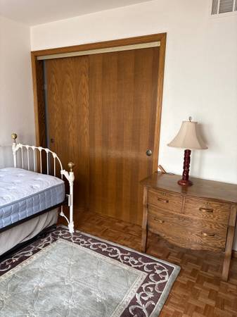 $1,000 / 1br - Habitación privada en planta baja (Santa Maria)63663871411715121