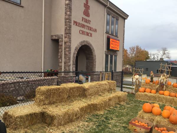 Straw Bales 1