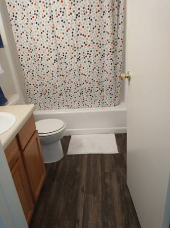 $1,325 / 2br - 858ft2 - Available for October Move In!! 2 bedroom 1 bath on 1st Floor!! (Kennewick)63821648423299124