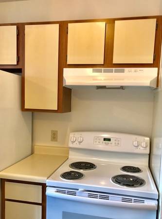 $1,299 / 1br - 776ft2 - 1 Bedroom 1 Bath $1,299 776ft2 (Asheville)64029373399042122