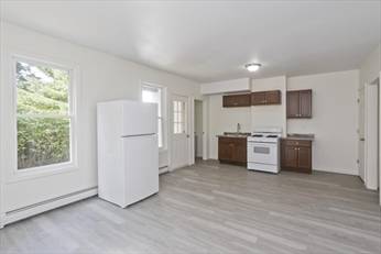 $2,600 / 3br - 1900ft2 - Available TWO spacious 3 Bed 1.5 Bath three-level duplex units (Northampton)64017046865153121