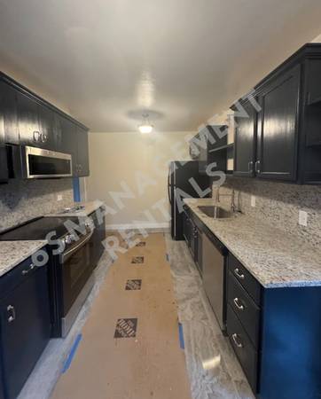 $1795.00 / 3br - 2100ft2 - Spacious 3 Bed, 1 Bath Unit in Kingsport! Newly Updated!63786354530305121