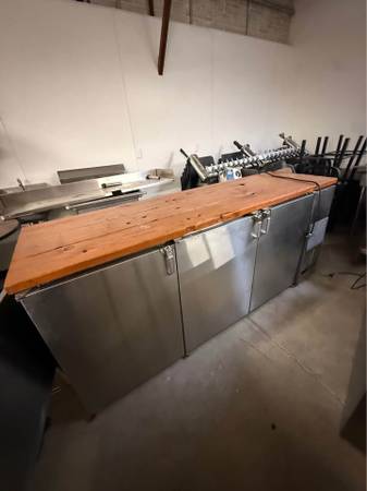 Refrigerated Prep / Back Bar Table – Commercial 1