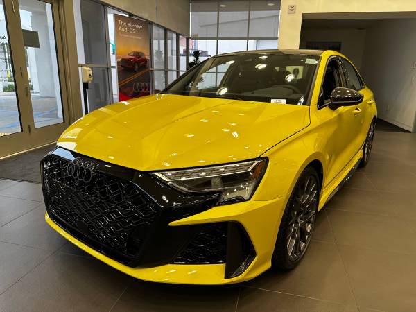 New 2025 Audi RS 3 - $71,040 (Santa Barbara)63495872247681121
