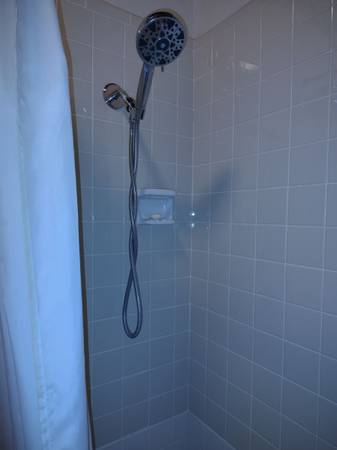 $800 / 1br - Disponible ahora, habitación privada de 1 dormitorio con baño, $800 al mes (Williston)63823028038913122