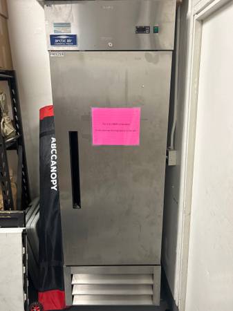 Arctic Air commercial deep freezer 1