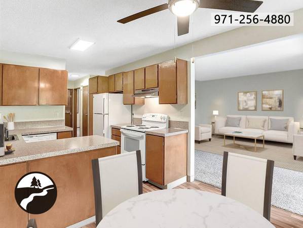 $1,595 / 2br - COME TOUR & SAVE $300 | Shaded Courtyards - Incl Community Room Wifi (Milwaukie Heights)63914737862659120