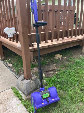 Weeconaco 20V Cordless Electric Snow Shovel/Snow Blower (new) 1