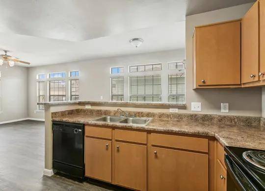 $1,617 / 4br - 1326ft2 - 2-Story Floor Plans, Covered Porch At Sheldon Ranch, School Bus Depot (Channelview)63906678851970122